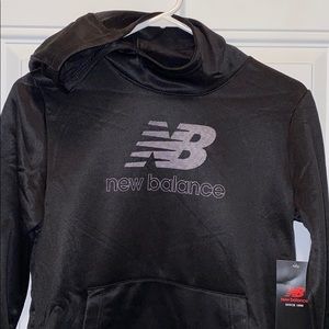 ⚡️5/$20 Clearance item - Kids Black New Balance Sweatshirt 16 XL